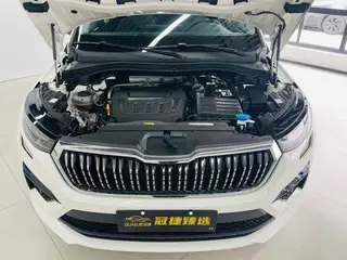 Skoda Kodiaq 2024 TSI330 5 Versión de fuerza de tracción en dos ruedas exterior foto 2 Skoda Kodiaq 2024 TSI330 5 Versión de fuerza de tracción en dos ruedas exterior foto 2