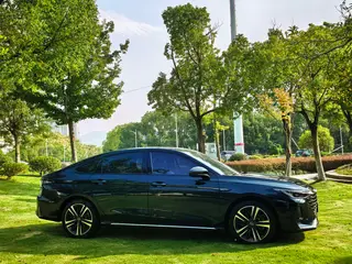 Chery Arrizo 8 2023 High-energy version 2.0T DCT Imperial exterior photo 3 Chery Arrizo 8 2023 High-energy version 2.0T DCT Imperial exterior photo 3
