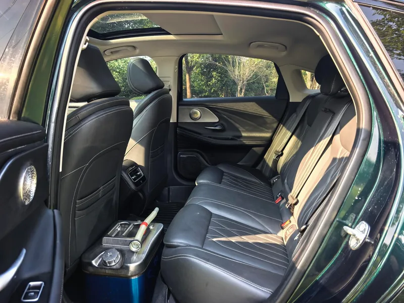 Chery Arrizo 8 2023 High-energy version 2.0T DCT Imperial interior photo 10 Chery Arrizo 8 2023 High-energy version 2.0T DCT Imperial interior photo 10