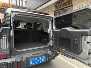 Jetour T2 2023 2.0TD Four-wheel drive Conquer interior photo 14 Jetour T2 2023 2.0TD Four-wheel drive Conquer interior photo 14