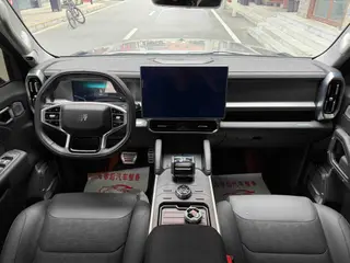 Jetour T2 2023 2.0TD Four-wheel drive Conquer interior photo 15 Jetour T2 2023 2.0TD Four-wheel drive Conquer interior photo 15