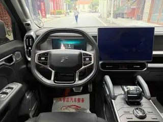 Jetour T2 2023 2.0TD Four-wheel drive Conquer interior photo 16 Jetour T2 2023 2.0TD Four-wheel drive Conquer interior photo 16