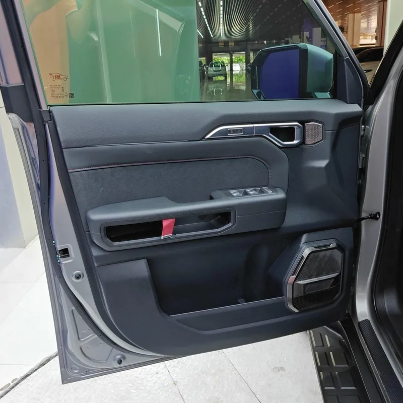 Jetour T2 2023 1.5TD Two-wheel drive Discover PRO exterior photo 9 Jetour T2 2023 1.5TD Two-wheel drive Discover PRO exterior photo 9