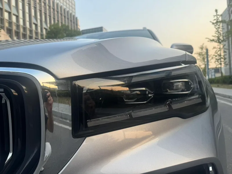 Geely Monjaro 2024 2.0TD Versión en la nube de tracción en dos ruedas automática de alta potencia exterior foto 2