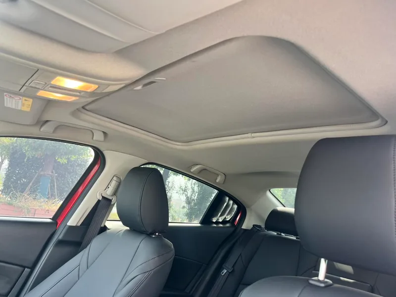 Mazda Mazda3 Axela 2017 Three-box 1.5L Automatic Luxury Model Country VI interior photo 10 Mazda Mazda3 Axela 2017 Three-box 1.5L Automatic Luxury Model Country VI interior photo 10