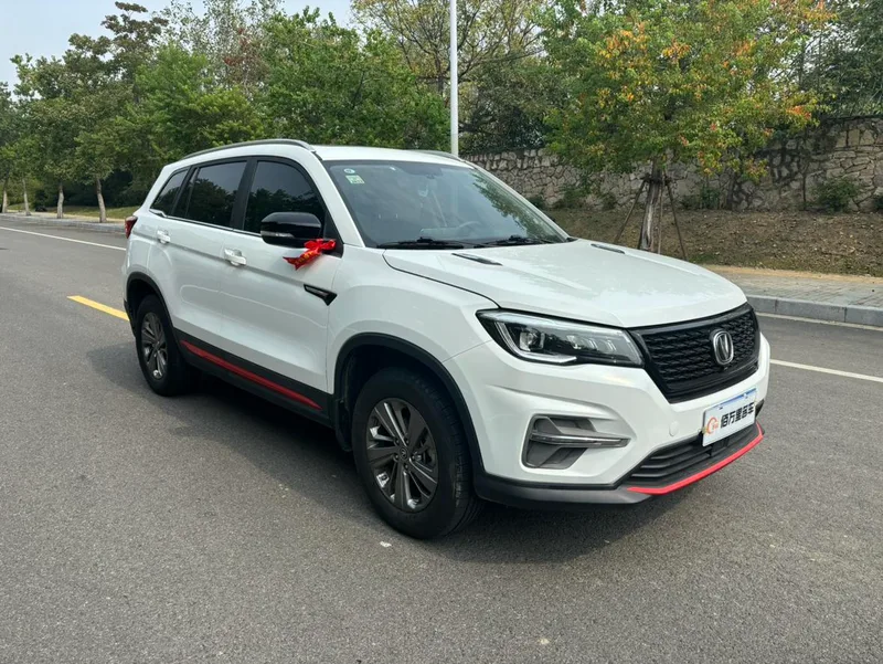 Changan CS75 2021 Glory Million Edition 280T DCT Pilot type exterior photo 3 Changan CS75 2021 Glory Million Edition 280T DCT Pilot type exterior photo 3