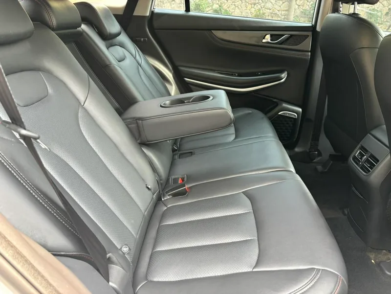 Changan CS75 2021 Glory Million Edition 280T DCT Pilot type interior photo 10 Changan CS75 2021 Glory Million Edition 280T DCT Pilot type interior photo 10