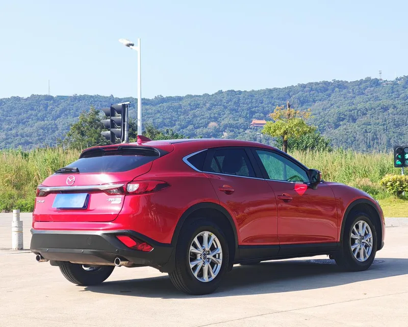 Mazda CX-4 2018 2.0L Automatic two-wheel drive blue sky exploration version Country VI exterior photo 4