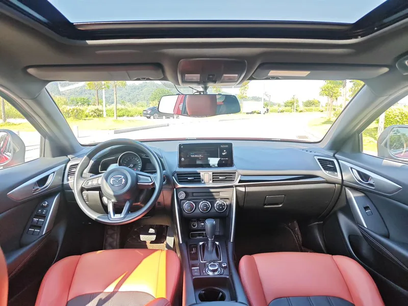 Mazda CX-4 2018 2.0L Automatic two-wheel drive blue sky exploration version Country VI interior photo 17
