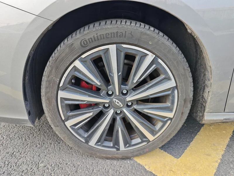 Chery Arrizo 8 2023 Version haute performance 2.0T DCT Impérial extérieur photo 6