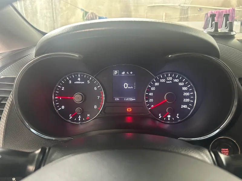 Kia K3 2016 1.6L Automatic GL interior photo 9 Kia K3 2016 1.6L Automatic GL interior photo 9
