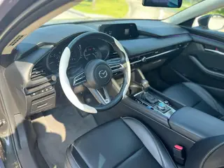 Mazda Mazda3 Axela 2021 2.0L Automatic quality dazzle version interior photo 15 Mazda Mazda3 Axela 2021 2.0L Automatic quality dazzle version interior photo 15