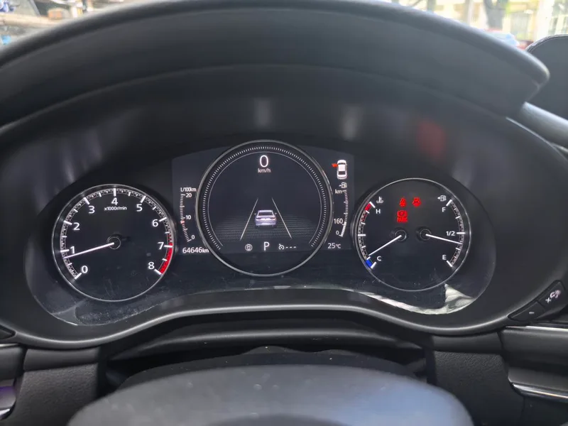Mazda Mazda3 Axela 2021 2.0L Automatic quality dazzle version interior photo 17 Mazda Mazda3 Axela 2021 2.0L Automatic quality dazzle version interior photo 17