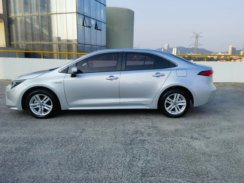 Toyota Levin 2021 Dual Power 1.8H E-CVT Leading Edition exterior photo 5 Toyota Levin 2021 Dual Power 1.8H E-CVT Leading Edition exterior photo 5