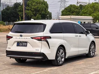 Toyota Sienna 2023 Doble motor 2.5L Versión de lujo exterior foto 5 Toyota Sienna 2023 Doble motor 2.5L Versión de lujo exterior foto 5