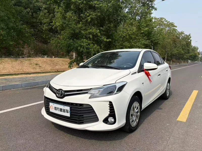 Toyota Vios 2022 1.5L CVT Création CARE Version extérieur photo 1 Toyota Vios 2022 1.5L CVT Création CARE Version extérieur photo 1