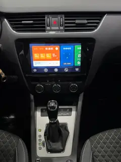 Skoda Octavia 2019 TSI230 DSG Edición Zhixing Deluxe País V interior foto 16 Skoda Octavia 2019 TSI230 DSG Edición Zhixing Deluxe País V interior foto 16