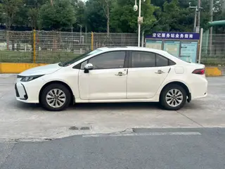 Toyota Corolla 2019 1.2T S-CVT GL-i Version d'élite extérieur photo 5