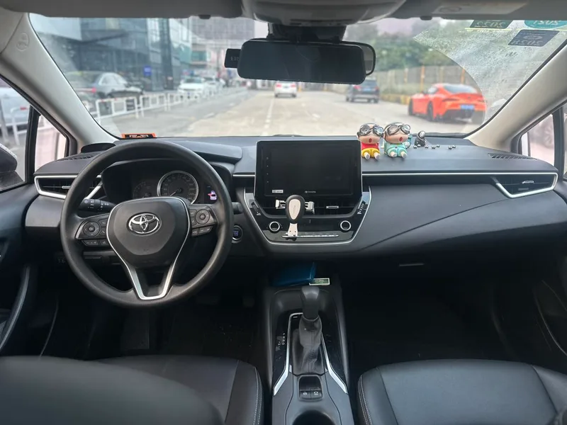 Toyota Corolla 2019 1.2T S-CVT GL-i Version d'élite intérieur photo 9