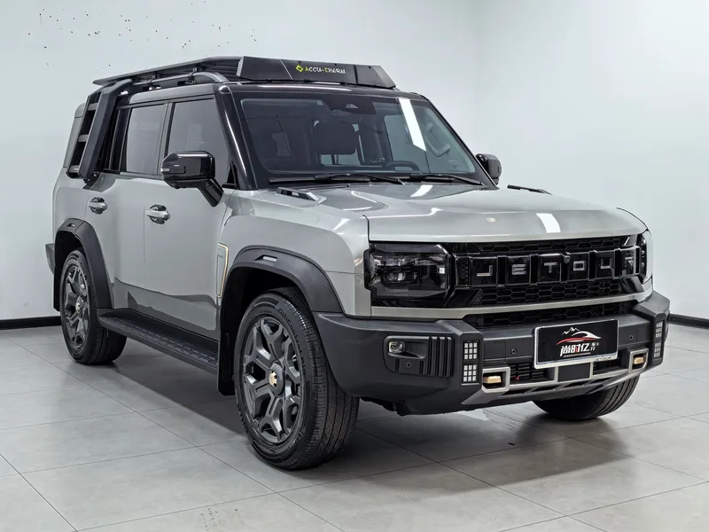 Jetour T2 2025 Versión extendida 2.0TD XWD 7 Conquista+ exterior foto 3 Jetour T2 2025 Versión extendida 2.0TD XWD 7 Conquista+ exterior foto 3