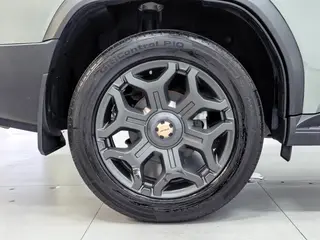 Jetour T2 2025 Versión extendida 2.0TD XWD 7 Conquista+ exterior foto 9 Jetour T2 2025 Versión extendida 2.0TD XWD 7 Conquista+ exterior foto 9