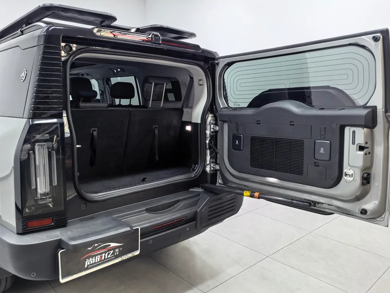 Jetour T2 2025 Versión extendida 2.0TD XWD 7 Conquista+ interior foto 16 Jetour T2 2025 Versión extendida 2.0TD XWD 7 Conquista+ interior foto 16