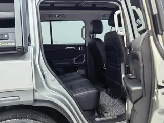 Jetour T2 2025 Versión extendida 2.0TD XWD 7 Conquista+ interior foto 18 Jetour T2 2025 Versión extendida 2.0TD XWD 7 Conquista+ interior foto 18
