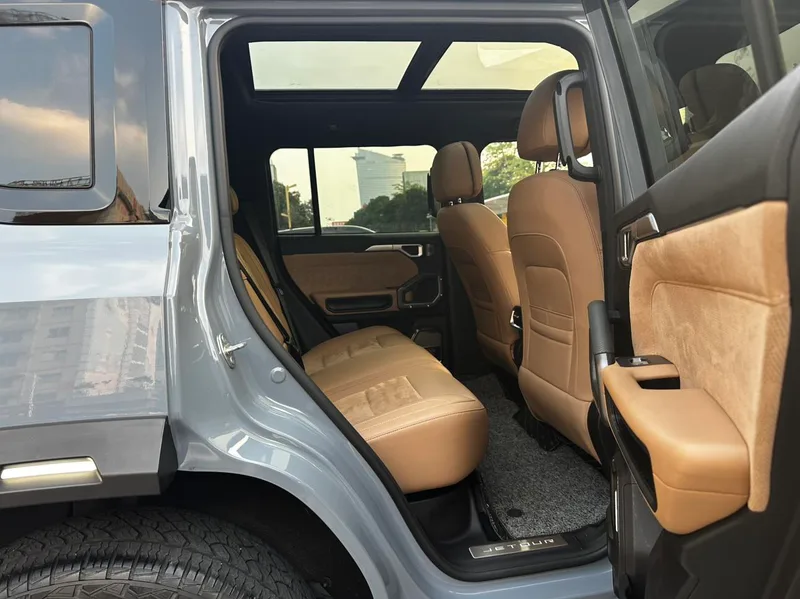 Jetour T2 2023 2.0TD Four-wheel drive Time travel PRO+ exterior photo 9