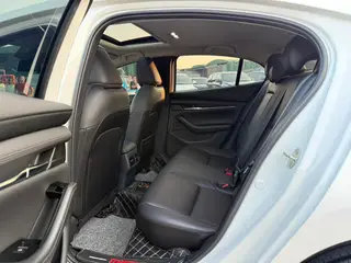 Mazda Mazda3 Axela 2022 2.0L Auto Quality Edition exterior photo 6