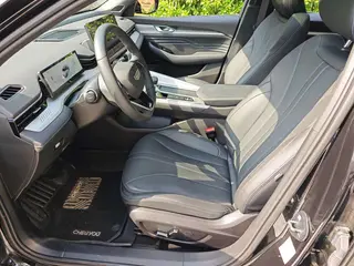 Geely Preface 2025 1.5T Oriente Yao Edición Kunlun exterior foto 5 Geely Preface 2025 1.5T Oriente Yao Edición Kunlun exterior foto 5