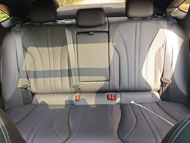 Geely Preface 2025 1.5T Oriente Yao Edición Kunlun interior foto 9 Geely Preface 2025 1.5T Oriente Yao Edición Kunlun interior foto 9