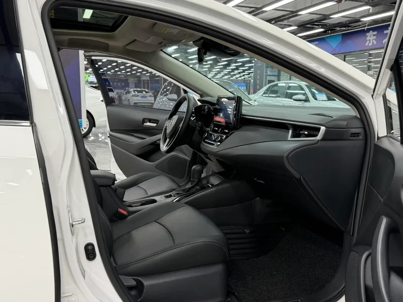 Toyota Allion 2021 2.0L Luxury Edition interior photo 12