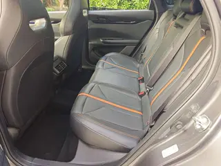 Changan UNI-V 2024 1.5T Finition premium extérieur photo 7