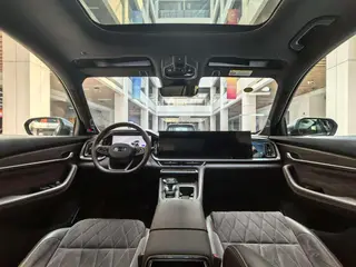 Geely Monjaro 2026 2.0TD Tracción automática en las cuatro ruedas de alta potencia Edición Oriental Yao Mochizuki interior foto 14