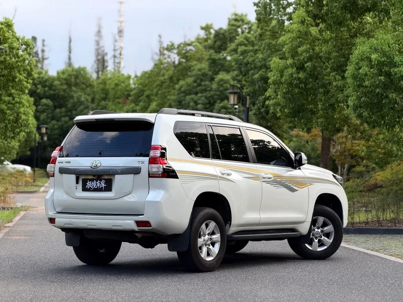 Toyota Prado 2016 2.7L Автоматическая стандартная версия экстерьер фото 6