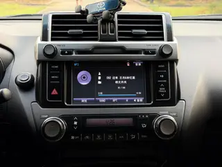 Toyota Prado 2016 2.7L Автоматическая стандартная версия интерьер фото 14
