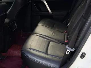 Toyota Prado 2016 2.7L Автоматическая стандартная версия интерьер фото 18