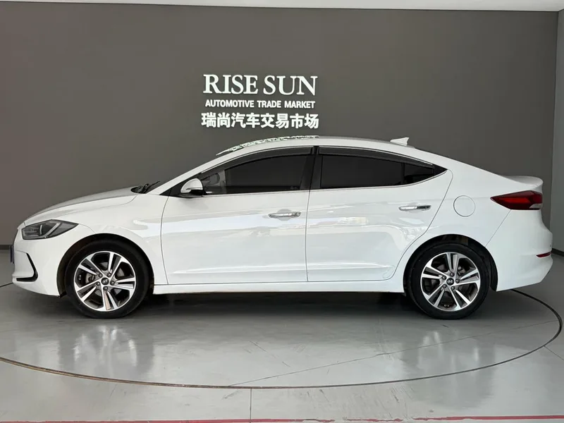 Hyundai Elantra Lingdong 2016 1.6L Auto Zhixuan Type d'élite extérieur photo 3