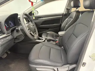 Hyundai Elantra Lingdong 2016 1.6L Auto Zhixuan Type d'élite extérieur photo 6