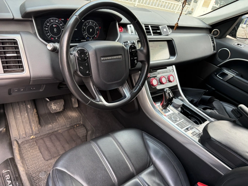 Land Rover Range Rover Sport 2017 3.0 SC V6 SE interior photo 6 Land Rover Range Rover Sport 2017 3.0 SC V6 SE interior photo 6