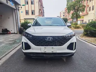 Hyundai ix35 2021 240T GDi DCT Versión líder con tracción en dos ruedas GLS exterior foto 2 Hyundai ix35 2021 240T GDi DCT Versión líder con tracción en dos ruedas GLS exterior foto 2
