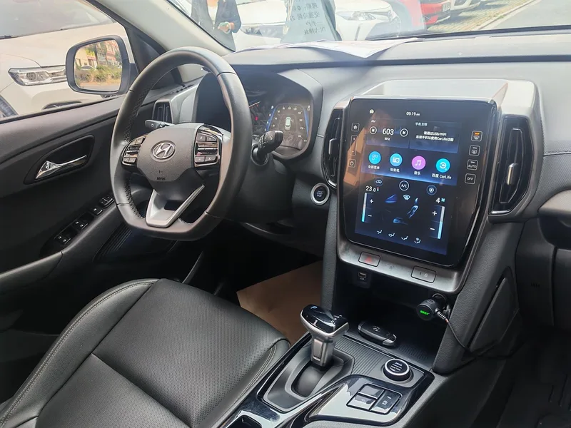 Hyundai ix35 2021 240T GDi DCT Versión líder con tracción en dos ruedas GLS interior foto 15 Hyundai ix35 2021 240T GDi DCT Versión líder con tracción en dos ruedas GLS interior foto 15