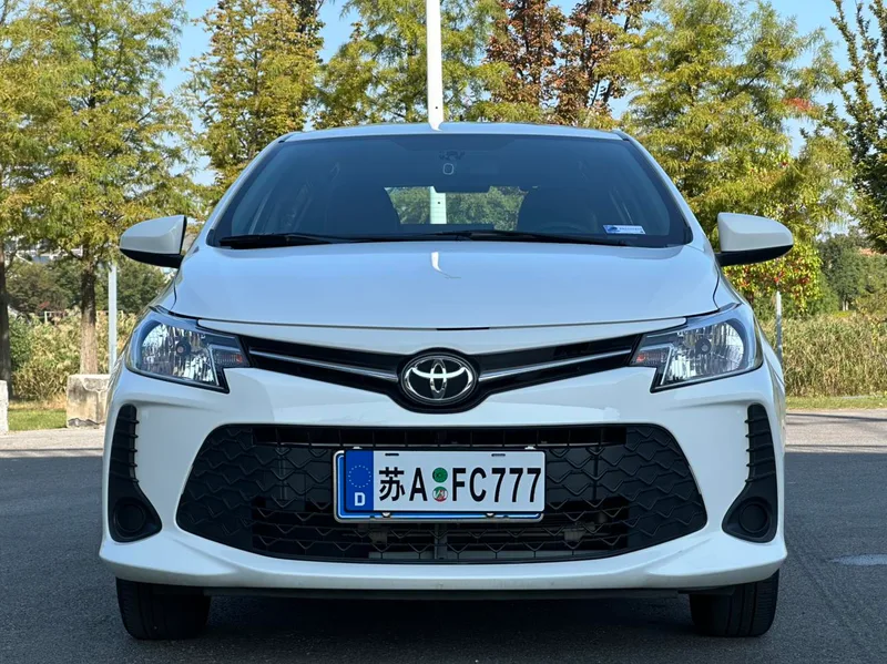 Toyota Vios FS 2022 1.5L CVT Fengchi CARE version exterior photo 2 Toyota Vios FS 2022 1.5L CVT Fengchi CARE version exterior photo 2