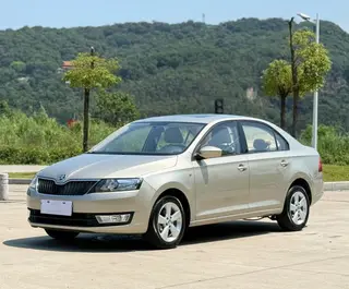 Skoda Rapid 2016 1.6L Versión de creación automática