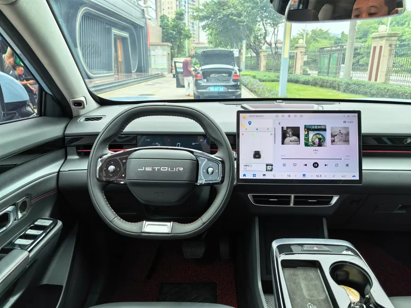 Jetour Dasheng 2024 1.6T DCT El rey PRO interior foto 14 Jetour Dasheng 2024 1.6T DCT El rey PRO interior foto 14