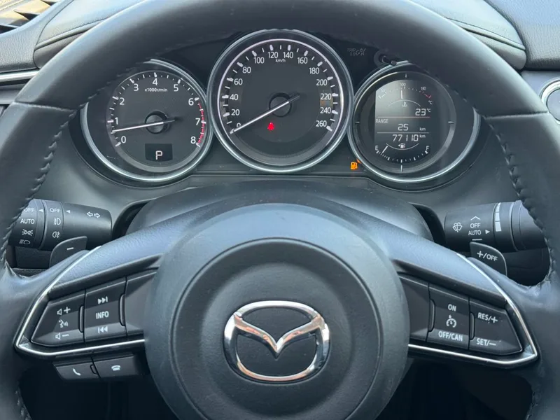 Mazda Atenza 2018 2.5L Edición Blue Sky Sports País V exterior foto 4 Mazda Atenza 2018 2.5L Edición Blue Sky Sports País V exterior foto 4