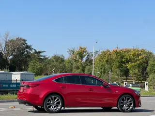 Mazda Atenza 2018 2.5L Edición Blue Sky Sports País V interior foto 16 Mazda Atenza 2018 2.5L Edición Blue Sky Sports País V interior foto 16