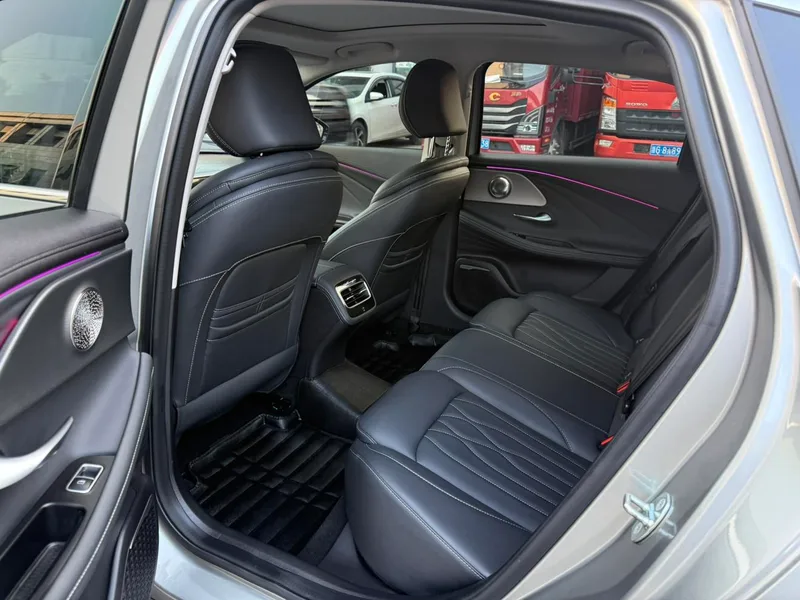 Chery Arrizo 8 2024 1.6TGDI DCT wisdom interior photo 8 Chery Arrizo 8 2024 1.6TGDI DCT wisdom interior photo 8