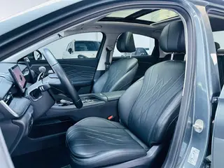 Chery Arrizo 8 PRO 2025 1.6T DCT Luxury type+ interior photo 10 Chery Arrizo 8 PRO 2025 1.6T DCT Luxury type+ interior photo 10