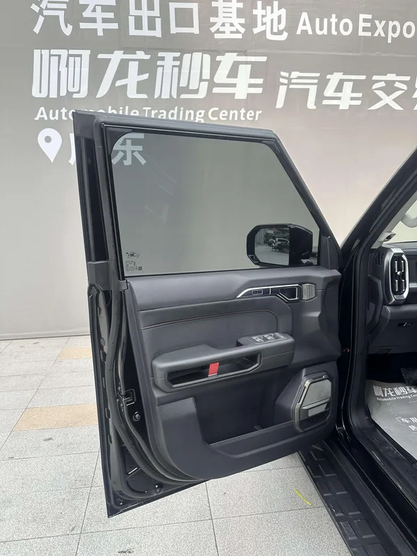 Jetour T2 2023 1.5TD Two-wheel drive Discover PRO interior photo 12 Jetour T2 2023 1.5TD Two-wheel drive Discover PRO interior photo 12